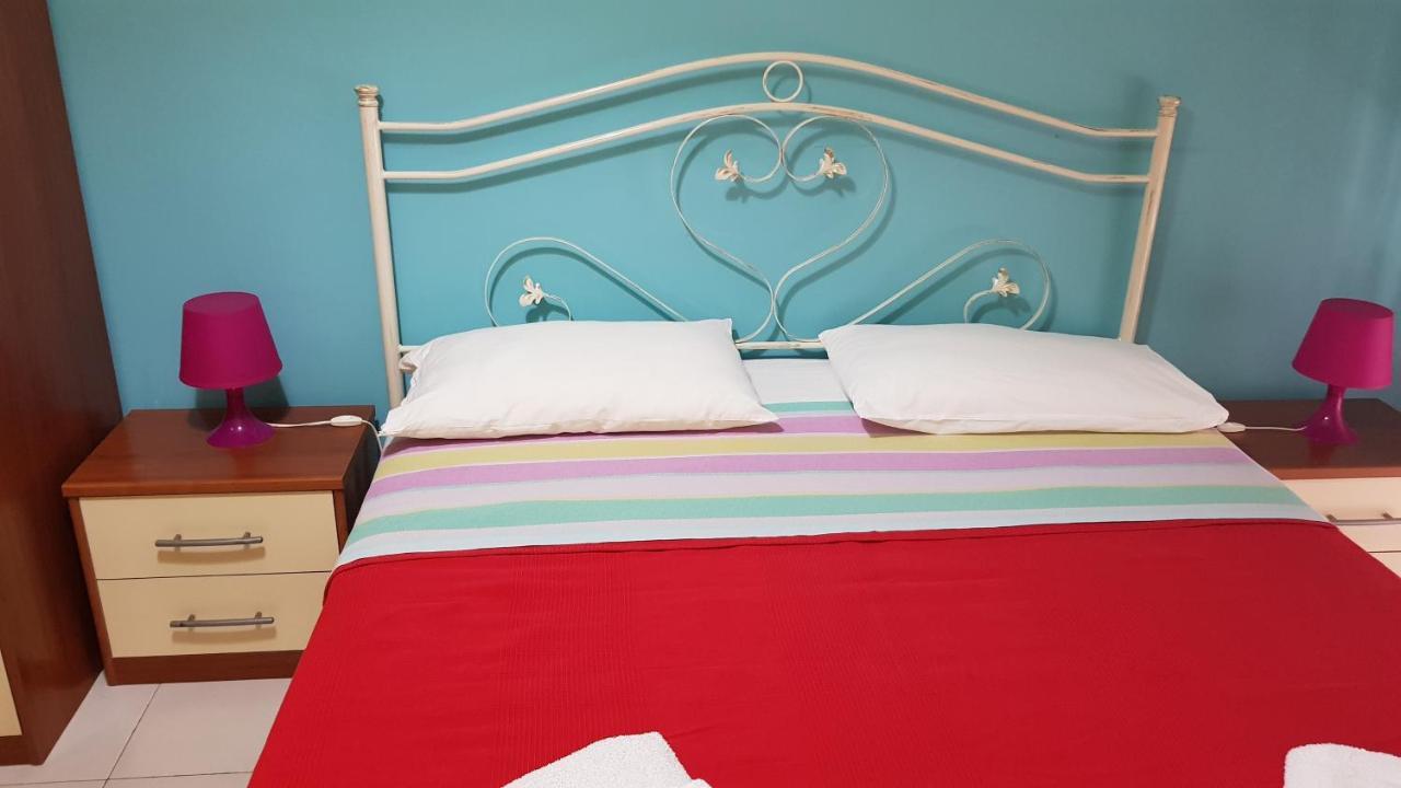 Bed and Breakfast The Artists Acireale Exterior foto