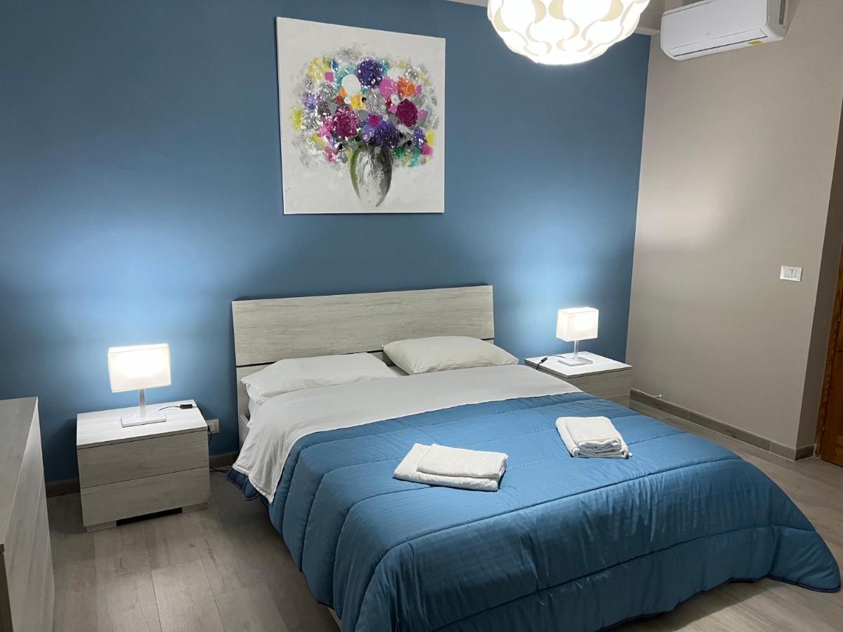 Bed and Breakfast The Artists Acireale Exterior foto