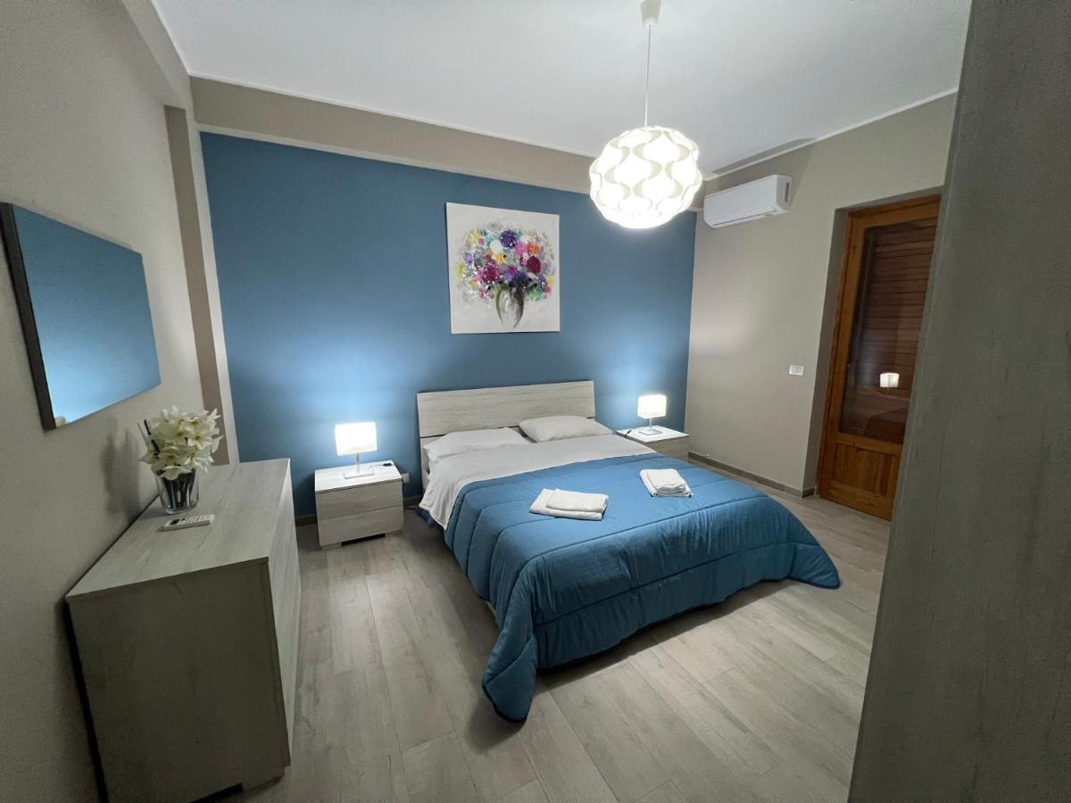 Bed and Breakfast The Artists Acireale Exterior foto
